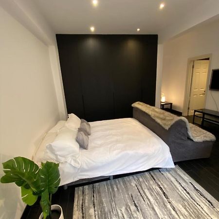 Beautiful Modern Studio In High Street Kensington Apartment London Bagian luar foto